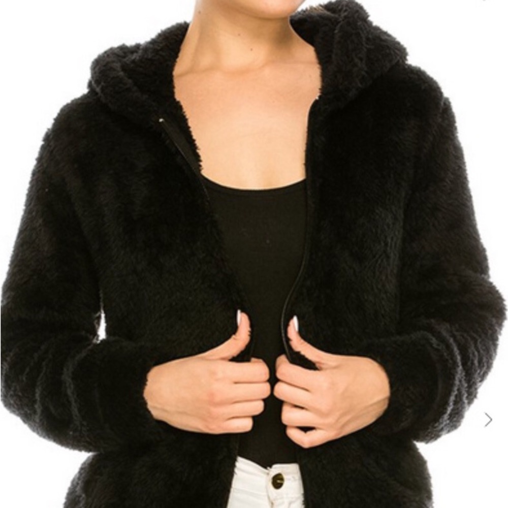 Black Sherpa hoodie zipper jacket